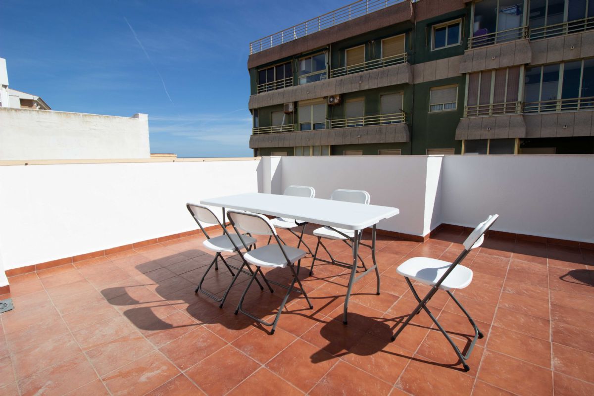 Valencia - Apartamento Delfin Holiday Rentals www.heavenonearth.es 01